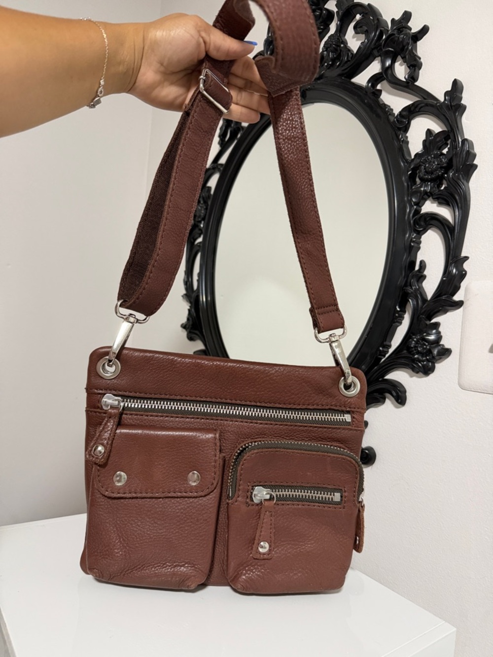 Fossil Leather Crossbody Bag in beautiful Cherry Brown🤎🐿